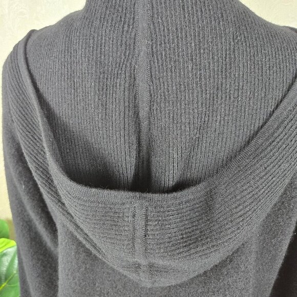 Real Clothes Size Medium 100% Wool Black Zip Front Jacket with Attached Hood - Picture 8 of 12